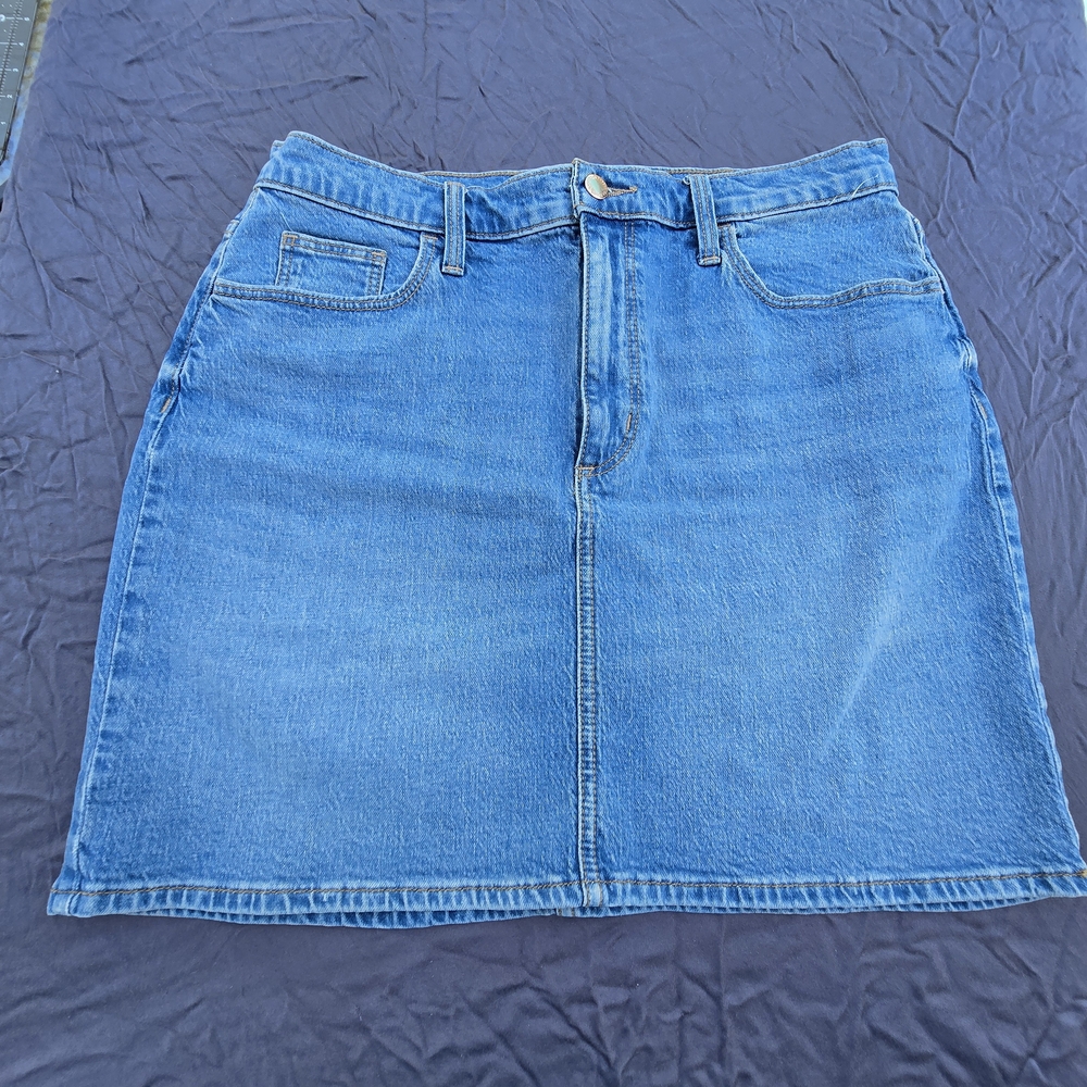 Universal Thread Light Blue Denim Pencil Skirt A-50